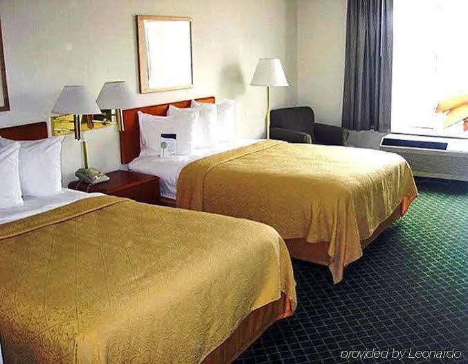 Econo Lodge Inn & Suites Johnson City Kültér fotó