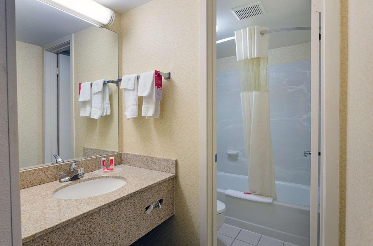 Econo Lodge Inn & Suites Johnson City Kültér fotó